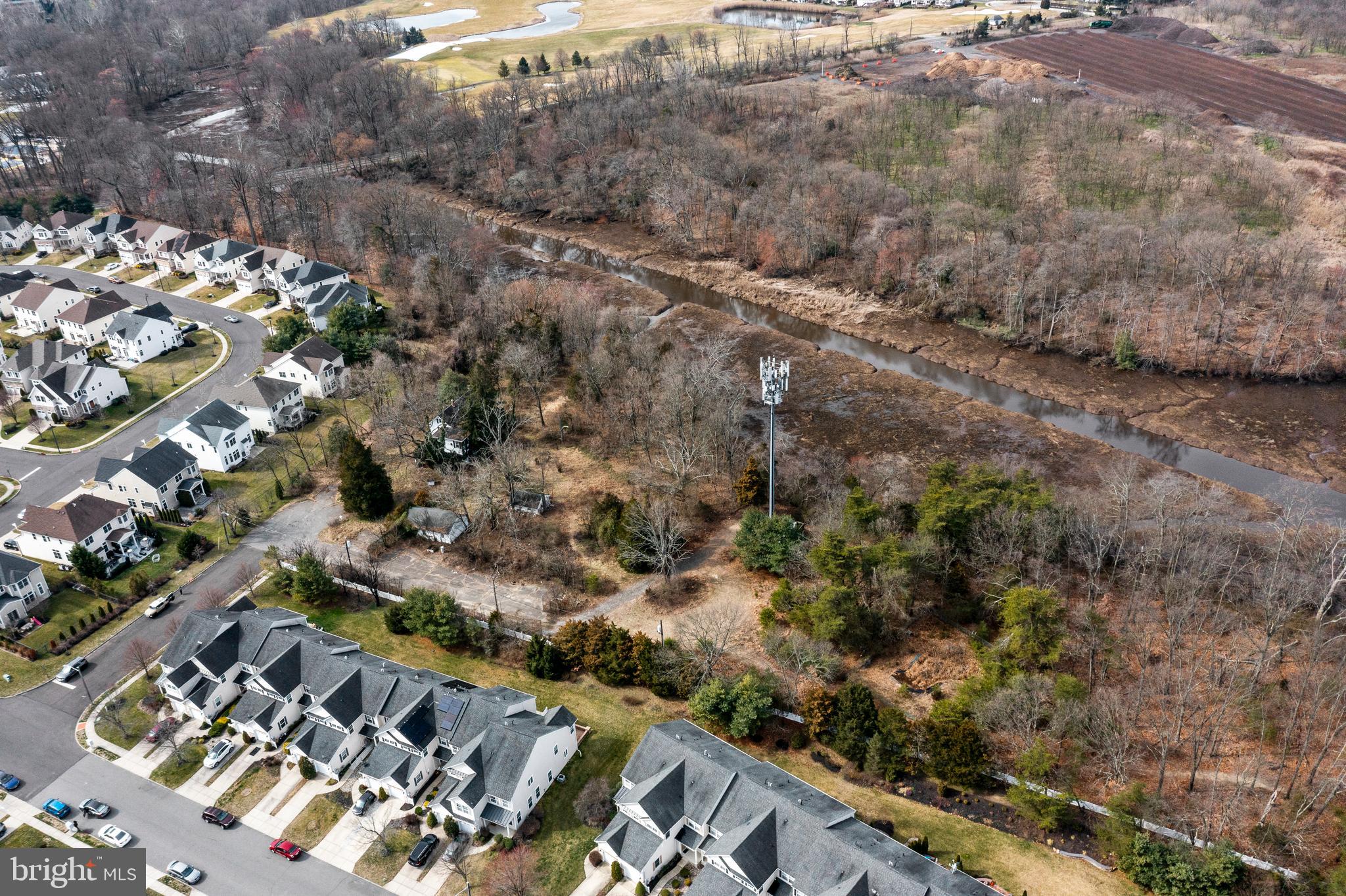 100 Wave Road Mount Laurel, NJ 08054 - Photo 5 of 12