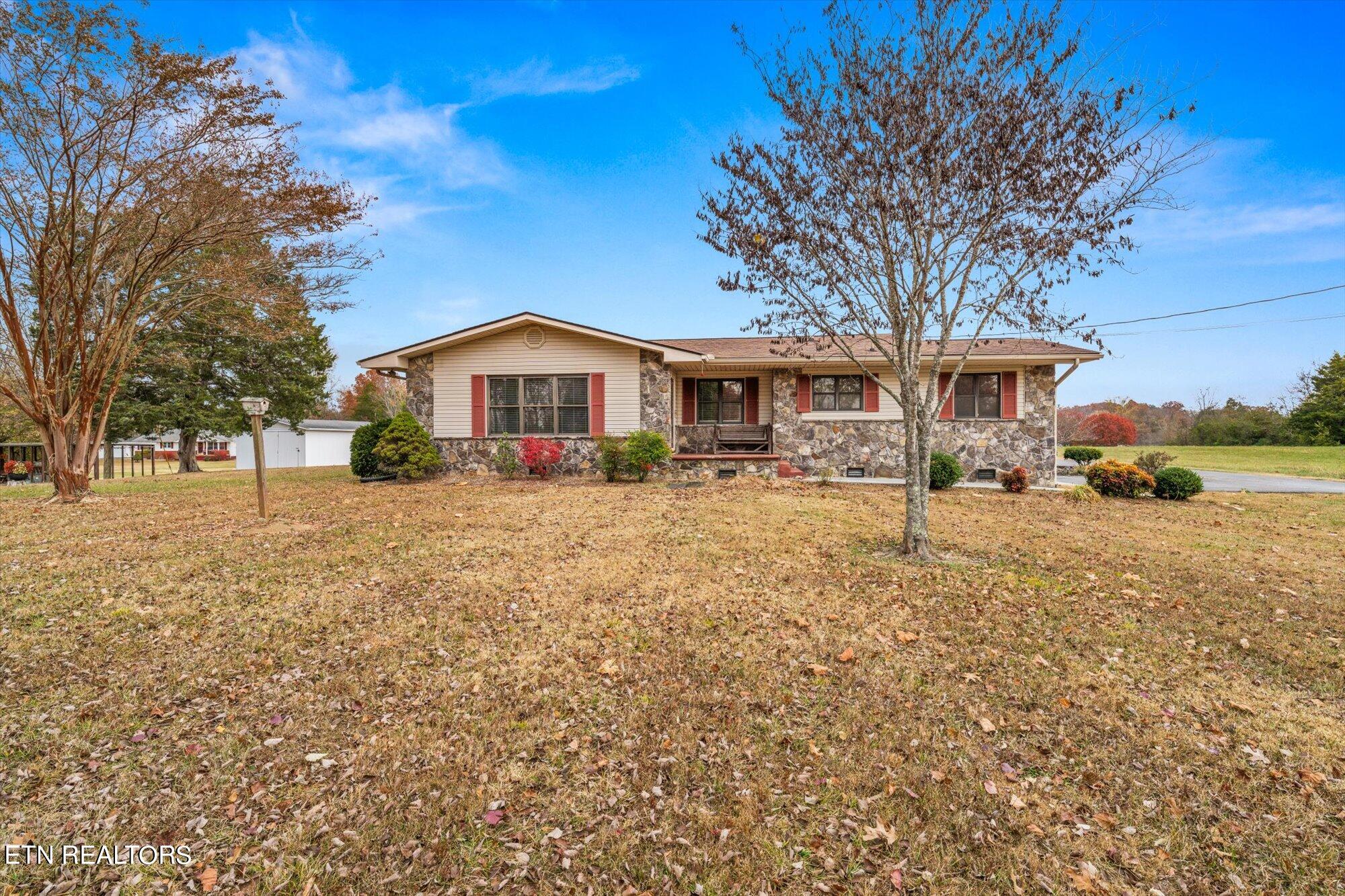 02-7836-Barker-Rd-Corryton-TN-2