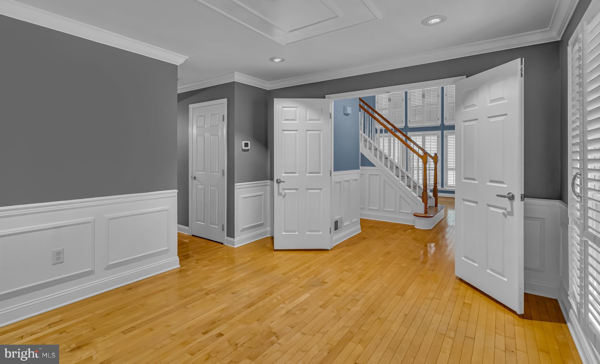 300 Watkins Road Pennington, NJ 08534 - Photo 3 of 19 Formal Dining Room