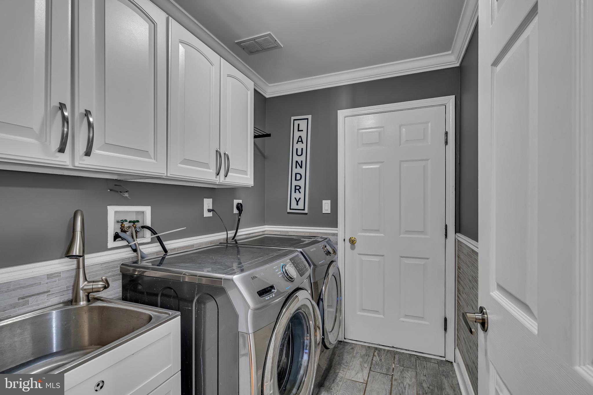 300 Watkins Road Pennington, NJ 08534 - Photo 8 of 19 Laundry Room