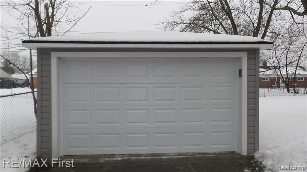 11166 Unity Drive Warren, MI 48089 - Photo 5 of 27