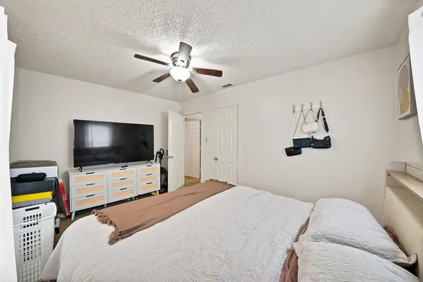 $186,000 | 4153 Doyle Lane, Lancaster, TX 75134