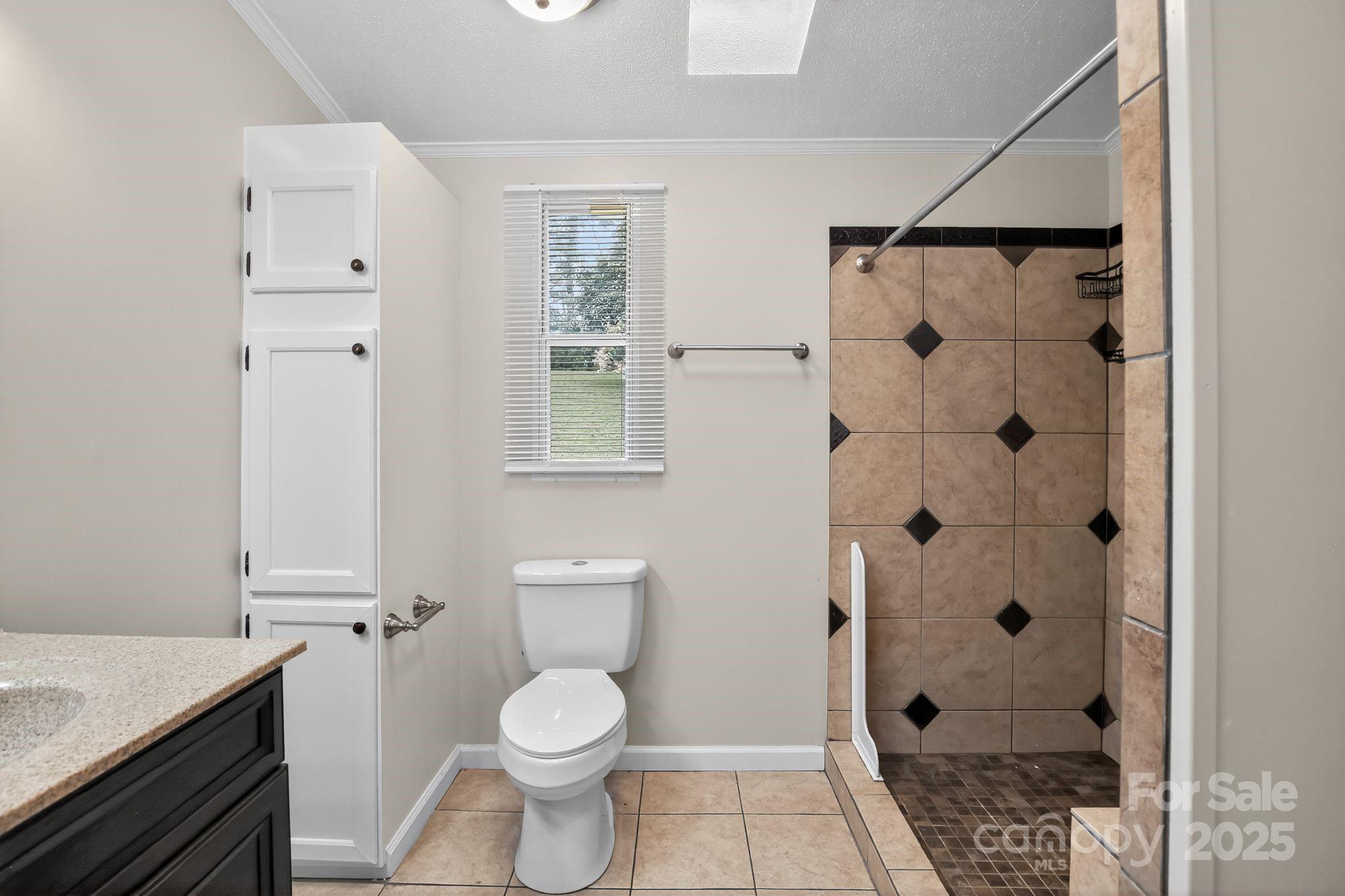 2 Yellow Roses Lane Leicester, NC 28748 - Photo 6 of 16