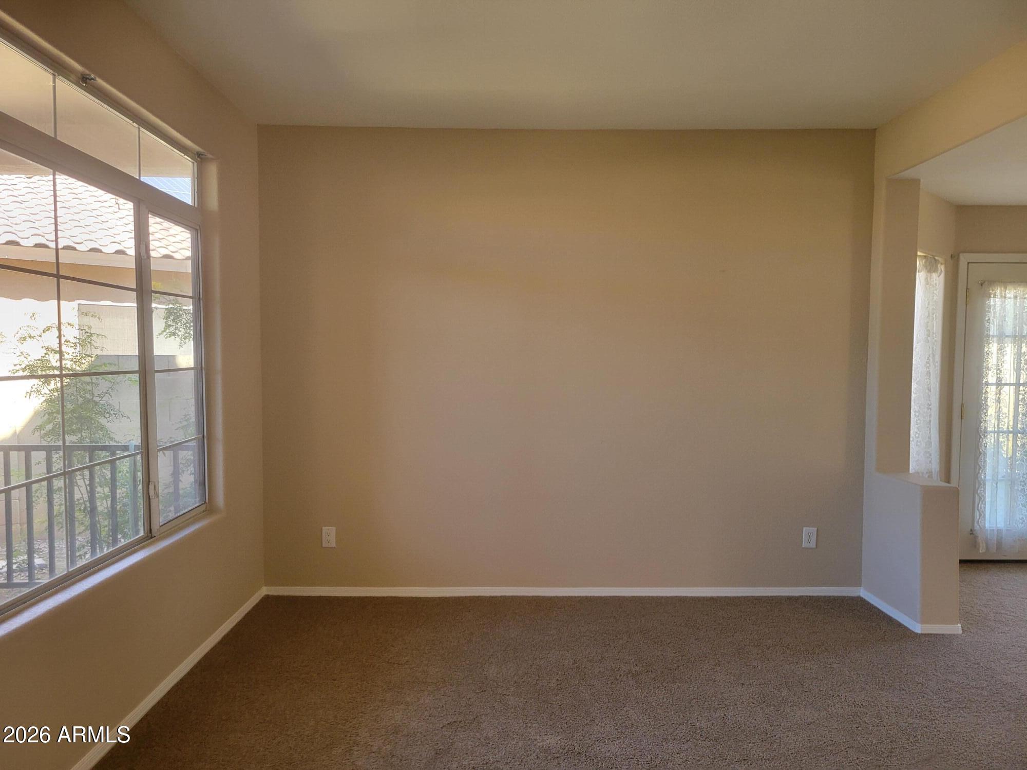 897 West Pinon Avenue Gilbert, AZ 85233 - Photo 5 of 47 20260312_120635