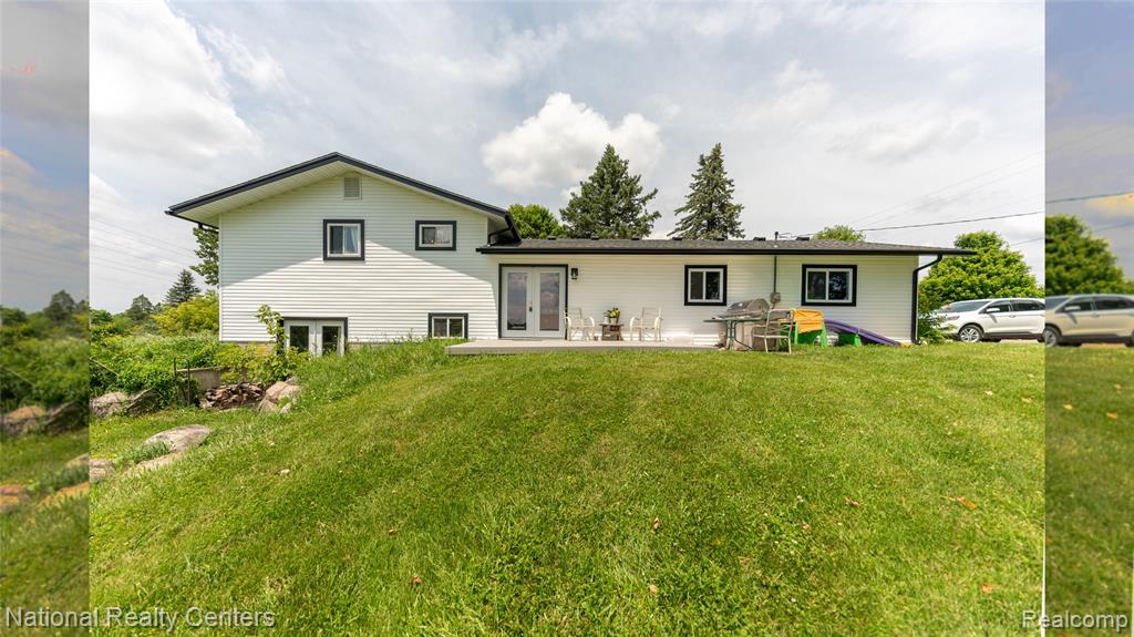 58191 Eight Mile Road Northville, MI 48167 - Photo 11 of 57