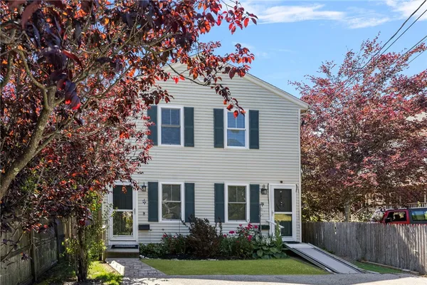 $1,085,000 | 47 North Road, Jamestown, RI 02835