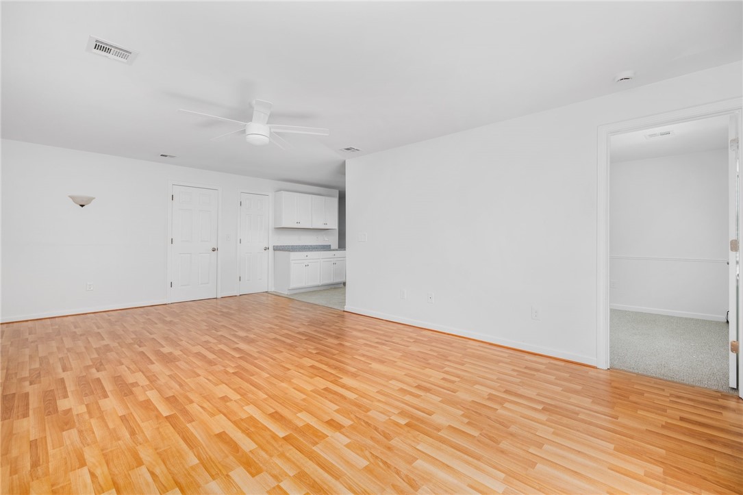 47 North Road Jamestown, RI 02835 - Photo 8 of 27