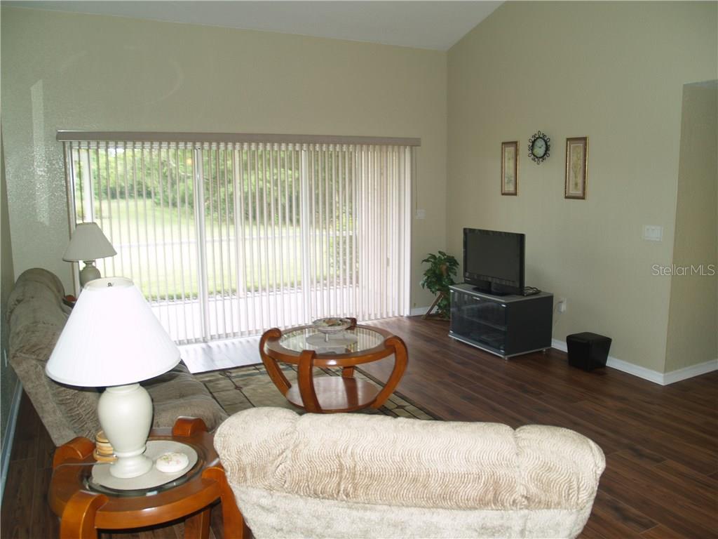 6333 Bay Cedar Lane, Unit 101 Bradenton, FL 34203 - Photo 6 of 14