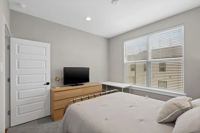 $329,000 | 5903 Wheatley Street, Houston, TX 77091