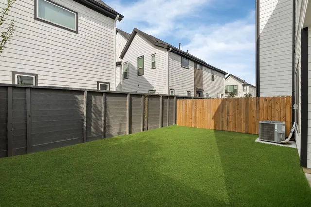 $329,000 | 5903 Wheatley Street, Houston, TX 77091