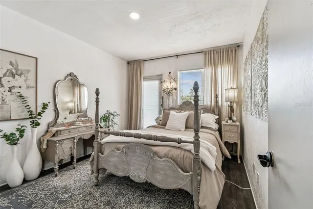 $133,000 | 5861 42nd Terrace North, Unit 1712, Kenneth City, FL 33709