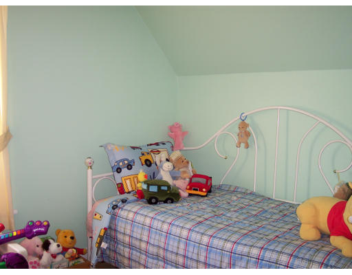 399 Main Road Granville, MA 01034 - Photo 8 of 11 Gallery Image 8