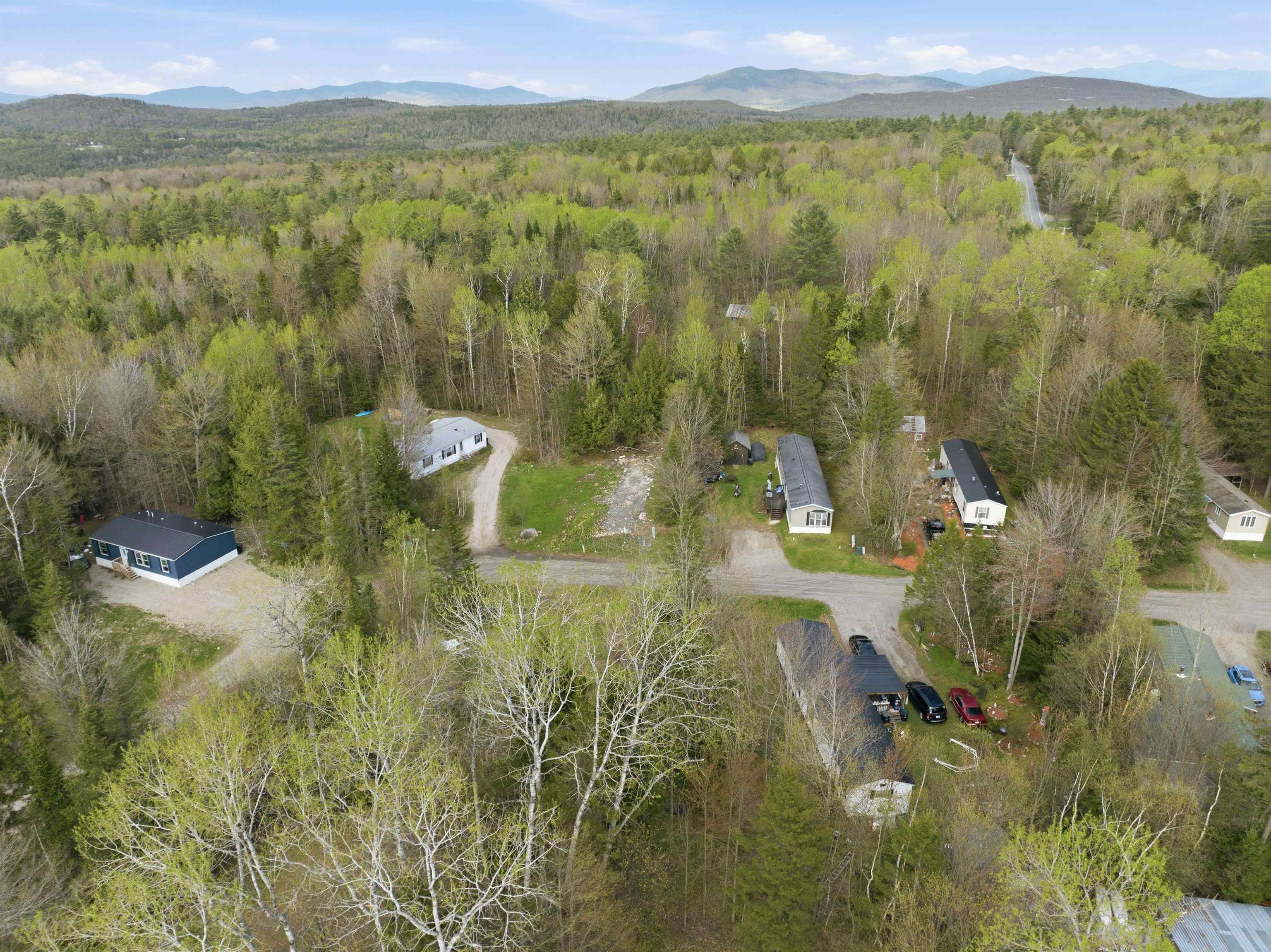 28 3rd Street Bethlehem, NH 03574 - Photo 18 of 31