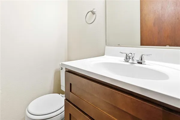 $1,300 | 4213 Arbor Court, Unit D, Kenner, LA 70065