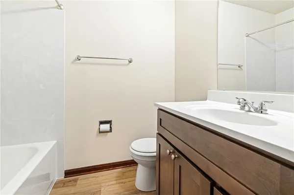 $1,300 | 4213 Arbor Court, Unit D, Kenner, LA 70065