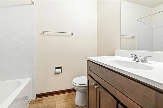 $1,325 | 4213 Arbor Court, Unit D, Kenner, LA 70065