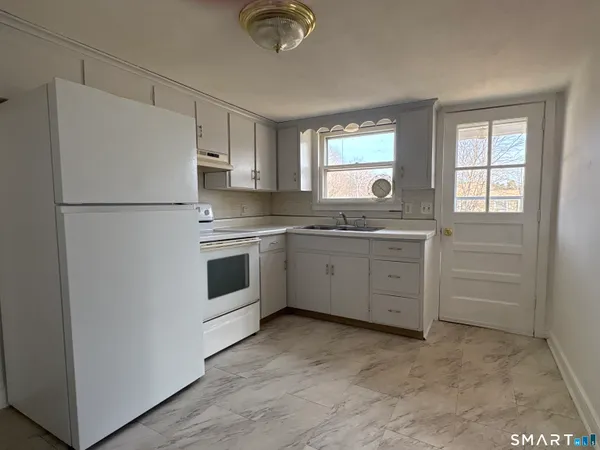 $1,650 | 107 North Main Street, Terryville, CT 06786