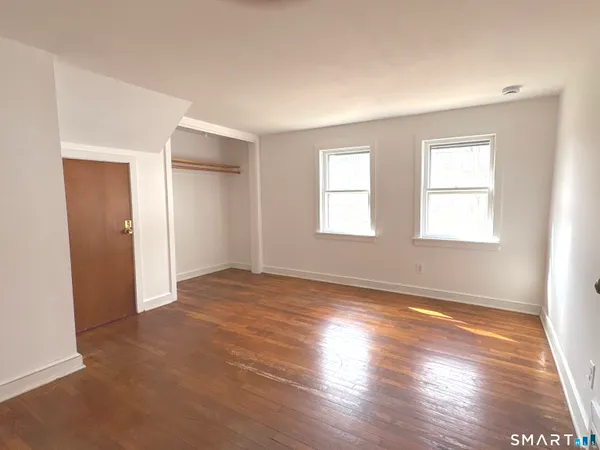 $1,650 | 107 North Main Street, Terryville, CT 06786