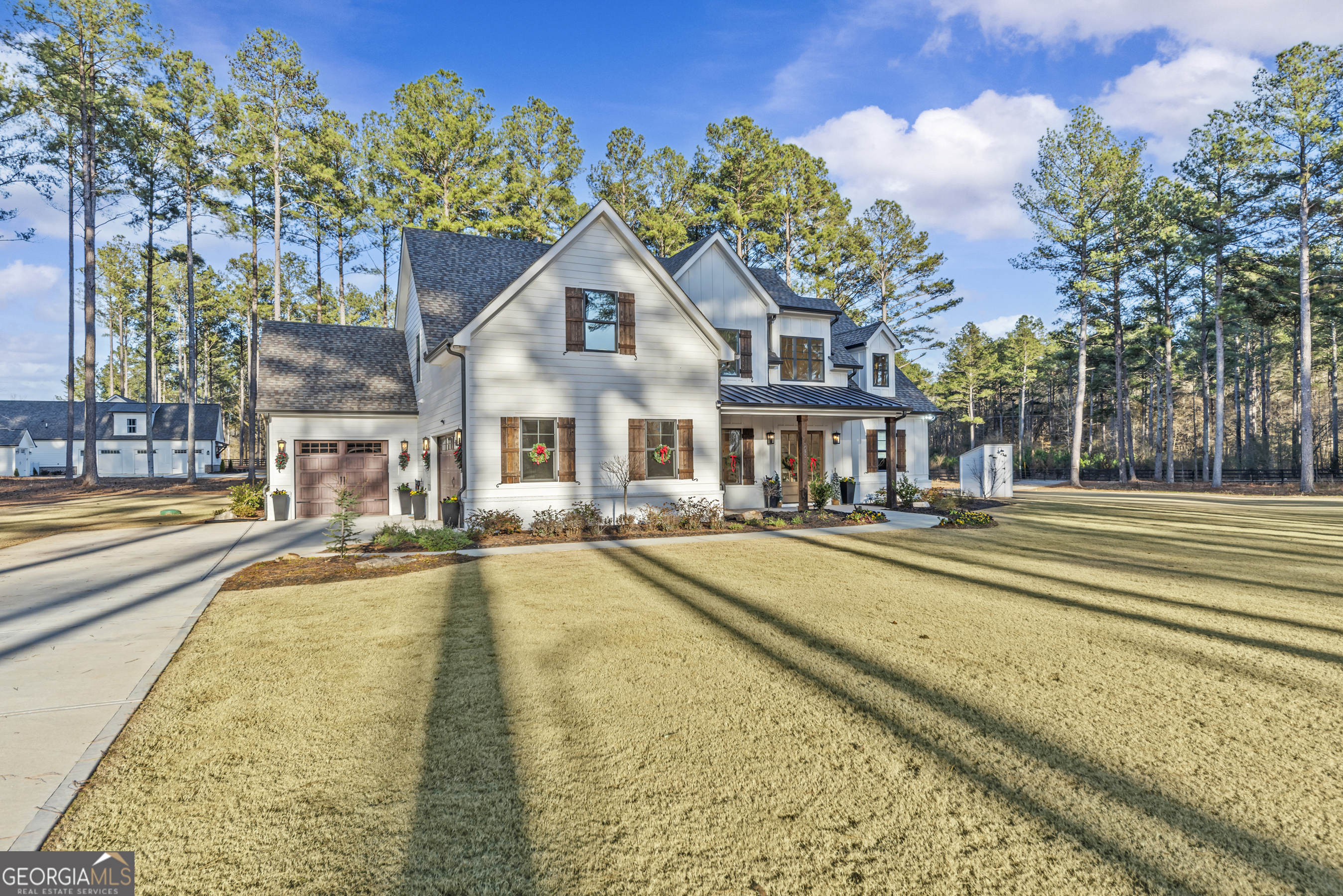 1085 Locklin Road Monroe, GA 30655 - Photo 2 of 57