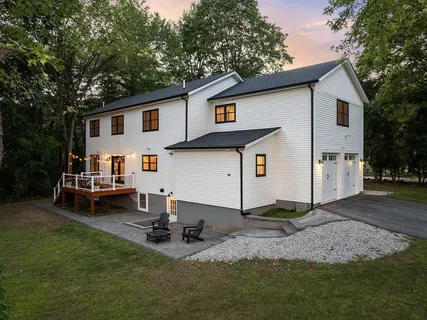 $1,225,000 | 175 Mill Road, Chelmsford, MA 01824