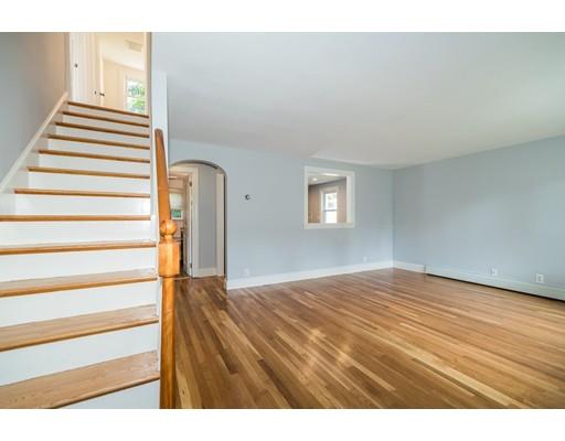 13 Wahtera Road Peabody, MA 01960 - Photo 7 of 19 Gallery Image 7