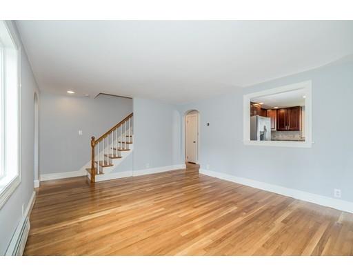 13 Wahtera Road Peabody, MA 01960 - Photo 8 of 19 Gallery Image 8