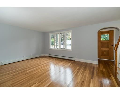 13 Wahtera Road Peabody, MA 01960 - Photo 9 of 19 Gallery Image 9