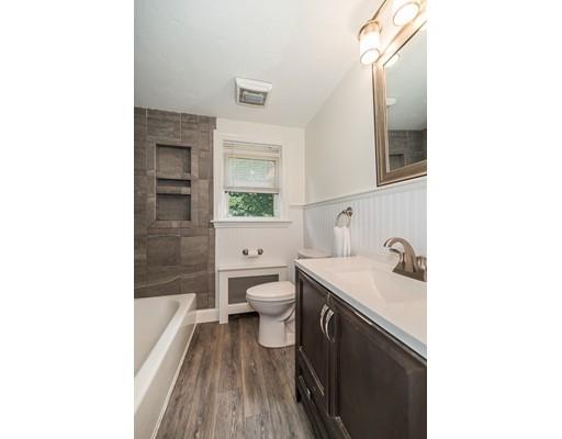 13 Wahtera Road Peabody, MA 01960 - Photo 10 of 19 Gallery Image 10