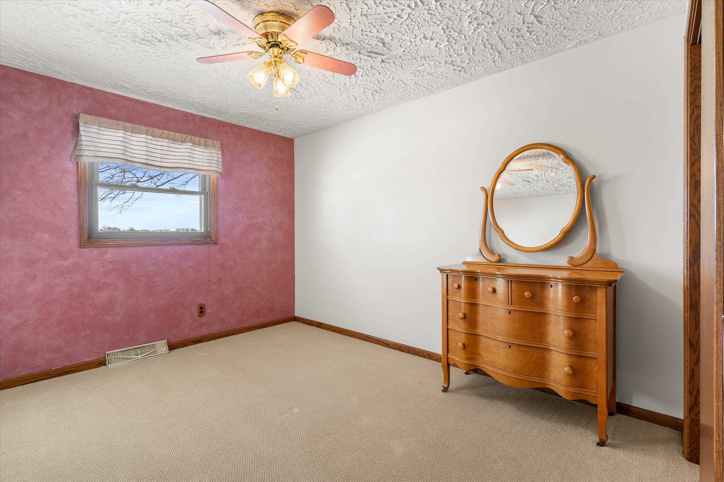 1110 South Allen Road Green Bay, WI 54311 - Photo 28 of 65