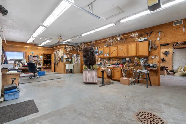 $899,900 | 1110 South Allen Road, Green Bay, WI 54311