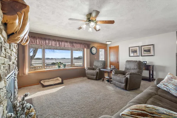 $899,900 | 1110 South Allen Road, Green Bay, WI 54311