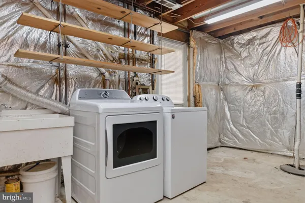 $549,999 | 57 Briarwood Drive, Fredericksburg, VA 22405