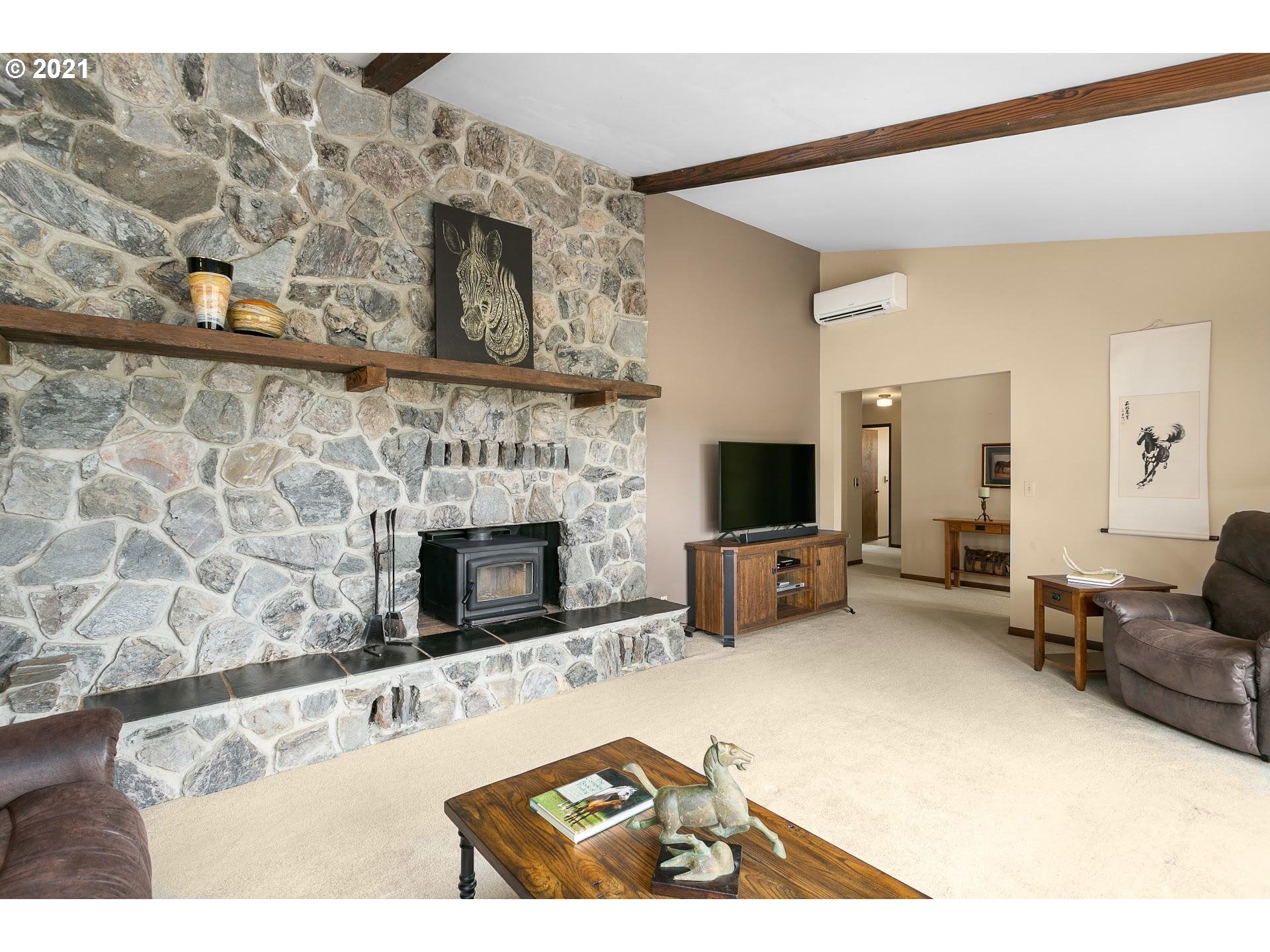 26630 Thomson Mill Road Sheridan, OR 97378 - Photo 5 of 29 Gallery Image 5