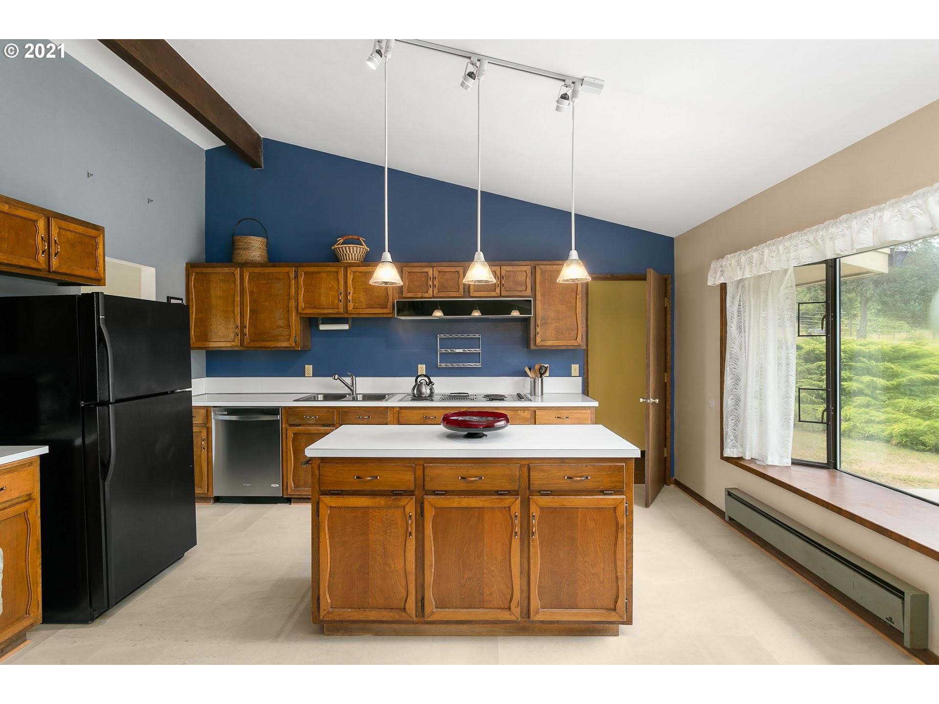 26630 Thomson Mill Road Sheridan, OR 97378 - Photo 8 of 29 Gallery Image 8