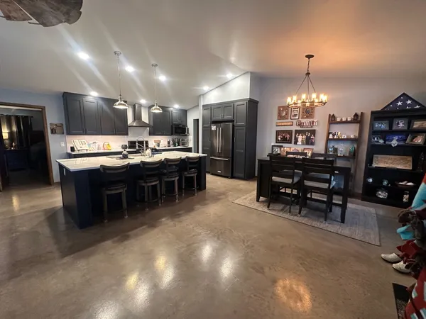 $550,000 | 147 Safari Drive, Saratoga, WY 82331
