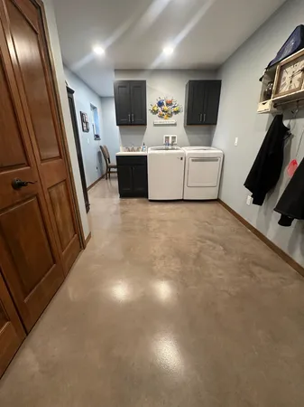 $550,000 | 147 Safari Drive, Saratoga, WY 82331