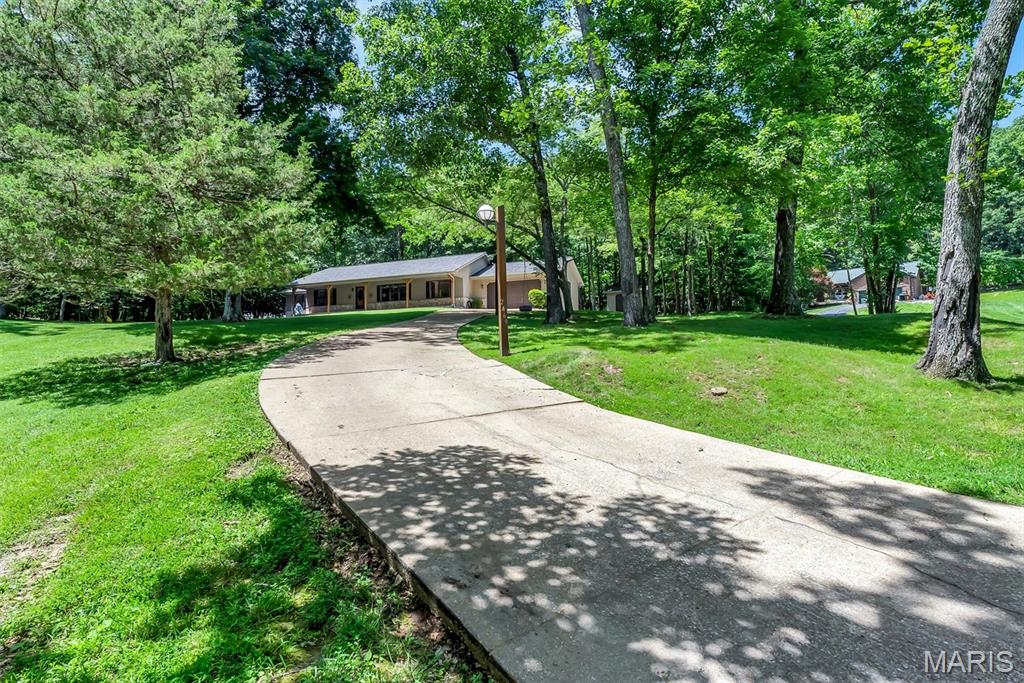 2469 Wild Valley Drive High Ridge, MO 63049 - Photo 44 of 51