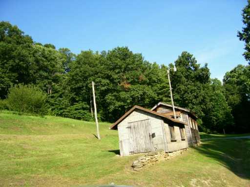 188 Kelly Road Smithton, PA 15479 - Photo 3 of 6