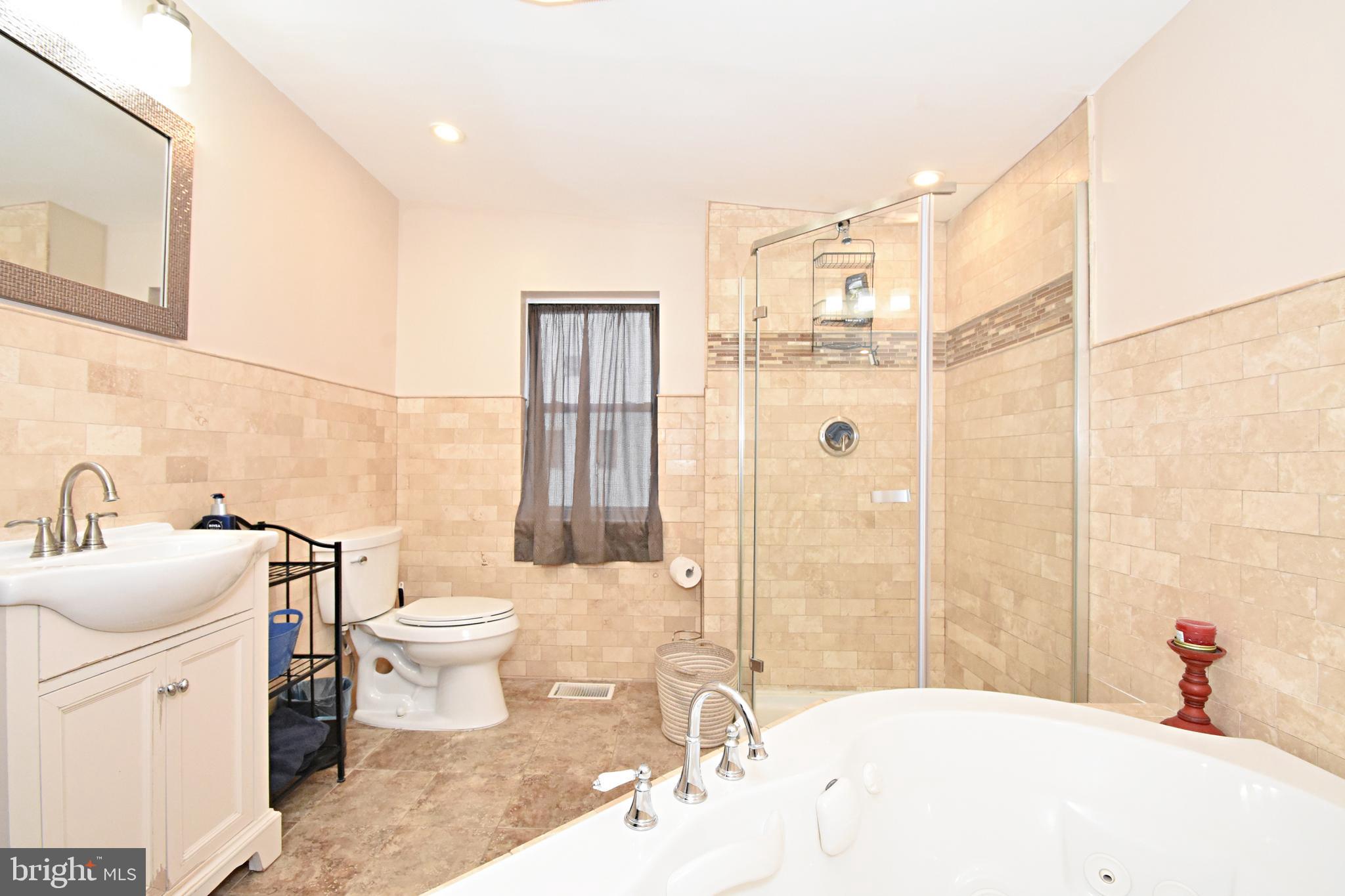 2034 East Huntingdon Street Philadelphia, PA 19125 - Photo 15 of 40