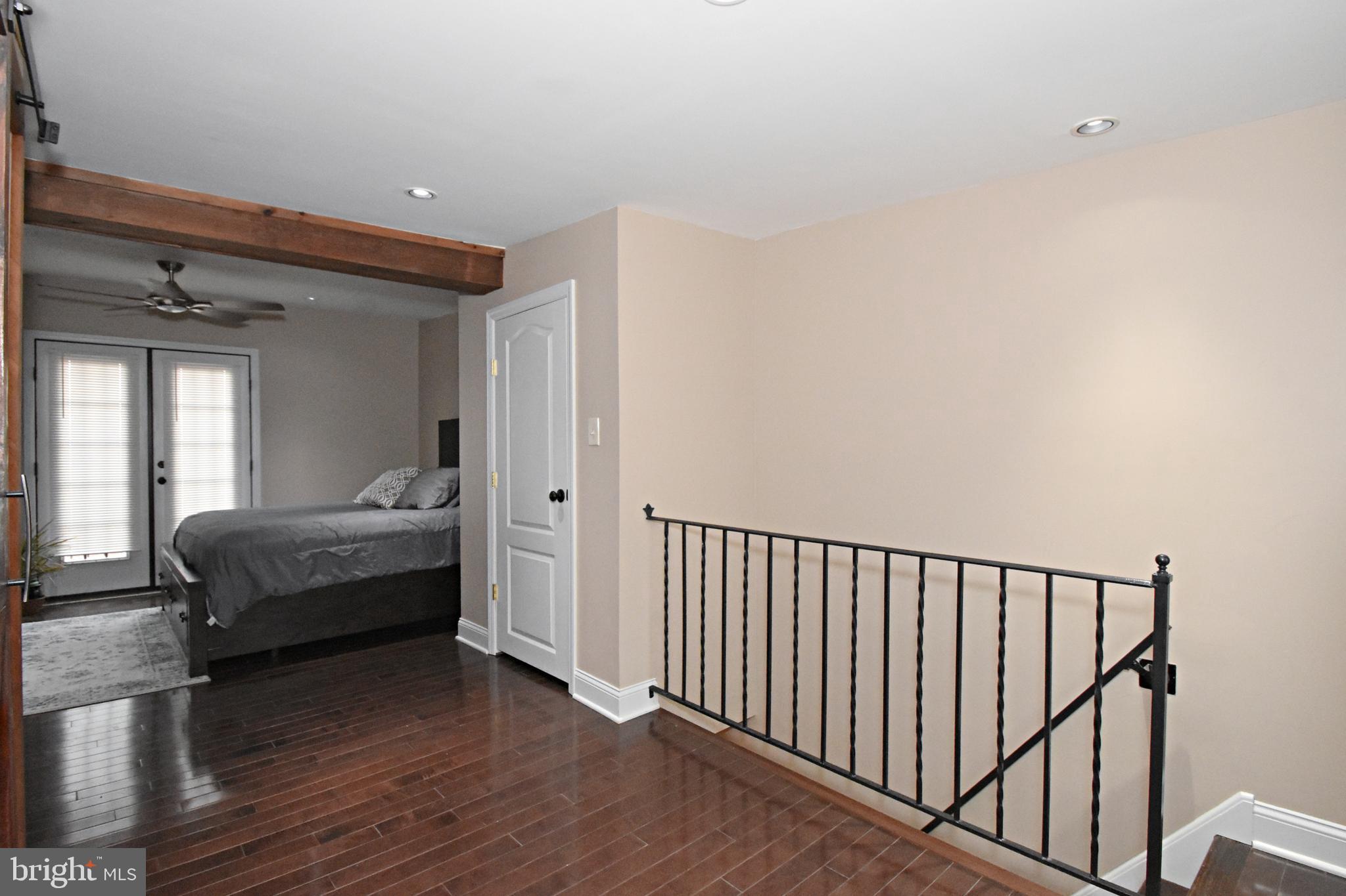 2034 East Huntingdon Street Philadelphia, PA 19125 - Photo 23 of 40