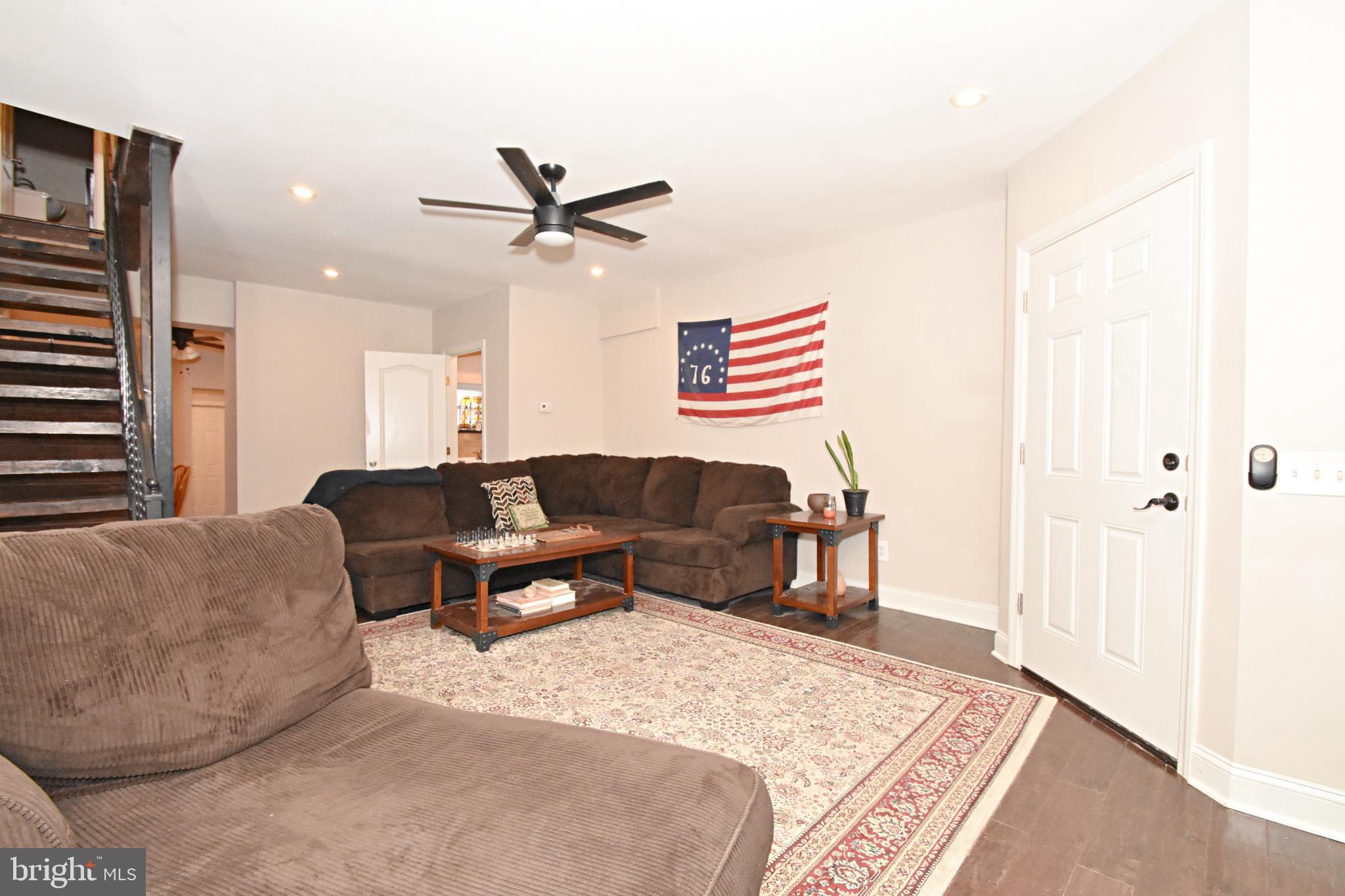 2034 East Huntingdon Street Philadelphia, PA 19125 - Photo 4 of 40