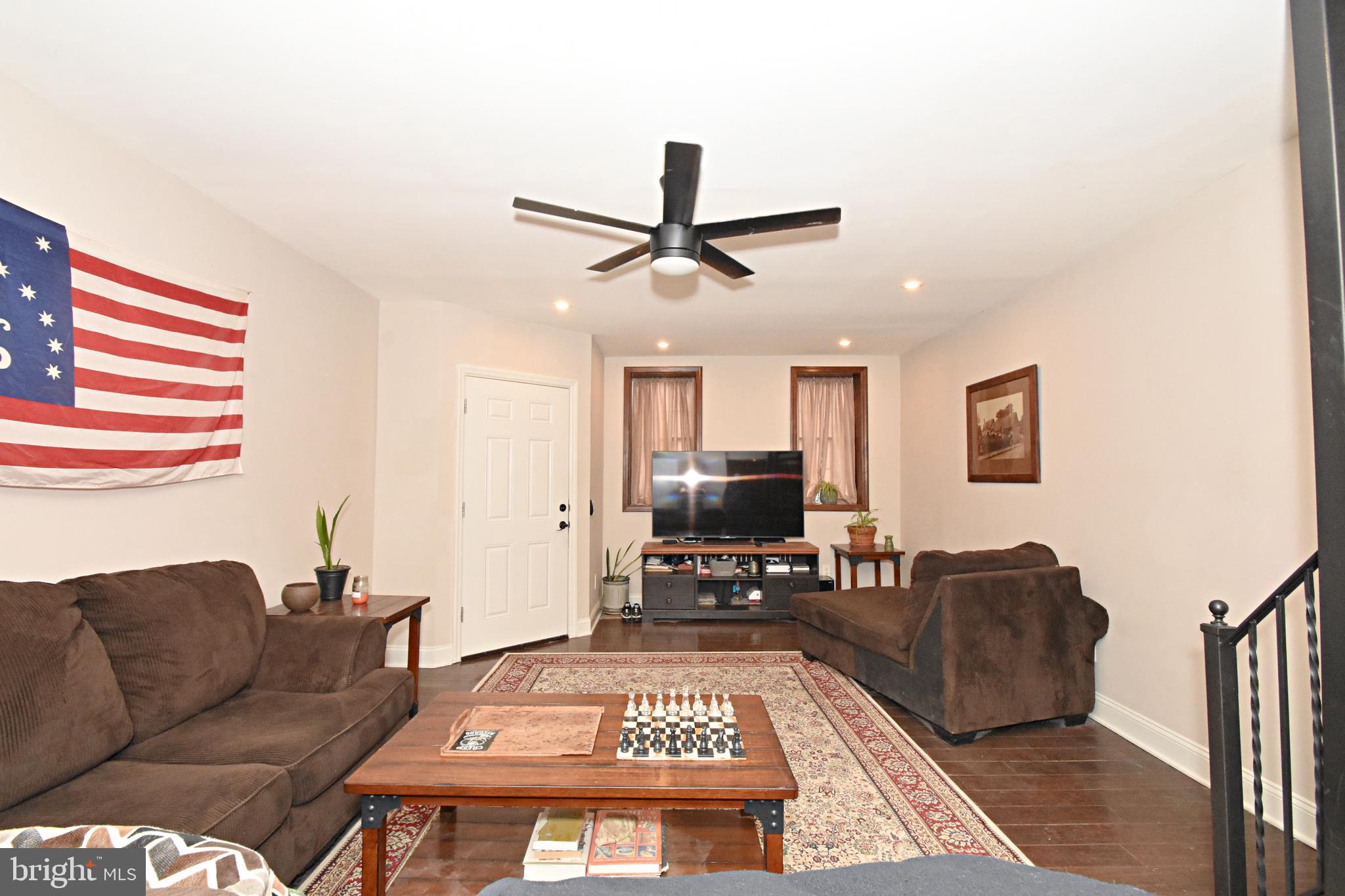 2034 East Huntingdon Street Philadelphia, PA 19125 - Photo 5 of 40