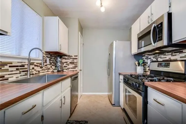 $1,775 | 508 Edwards Drive, Round Rock, TX 78664