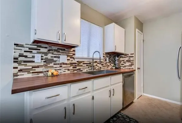 $1,775 | 508 Edwards Drive, Round Rock, TX 78664