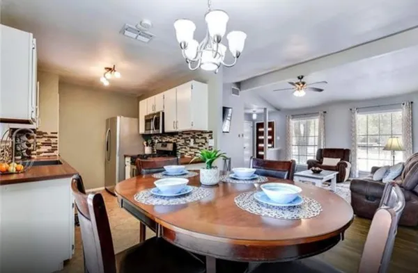 $1,775 | 508 Edwards Drive, Round Rock, TX 78664