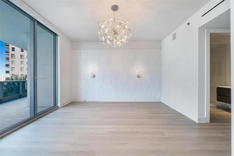 $4,650,000 | 5959 Collins Avenue, Unit 705, Miami Beach, FL 33140