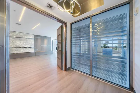 $4,650,000 | 5959 Collins Avenue, Unit 705, Miami Beach, FL 33140