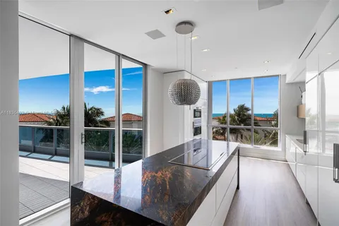 $4,650,000 | 5959 Collins Avenue, Unit 705, Miami Beach, FL 33140