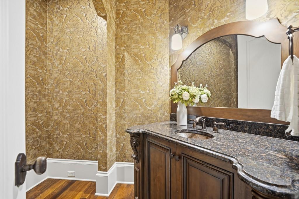 841 Camden Park Court Atlanta, GA 30342 - Photo 116 of 120