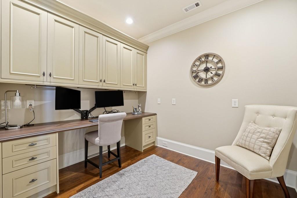 841 Camden Park Court Atlanta, GA 30342 - Photo 63 of 120